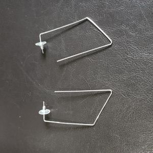 Simple Wire Earrings